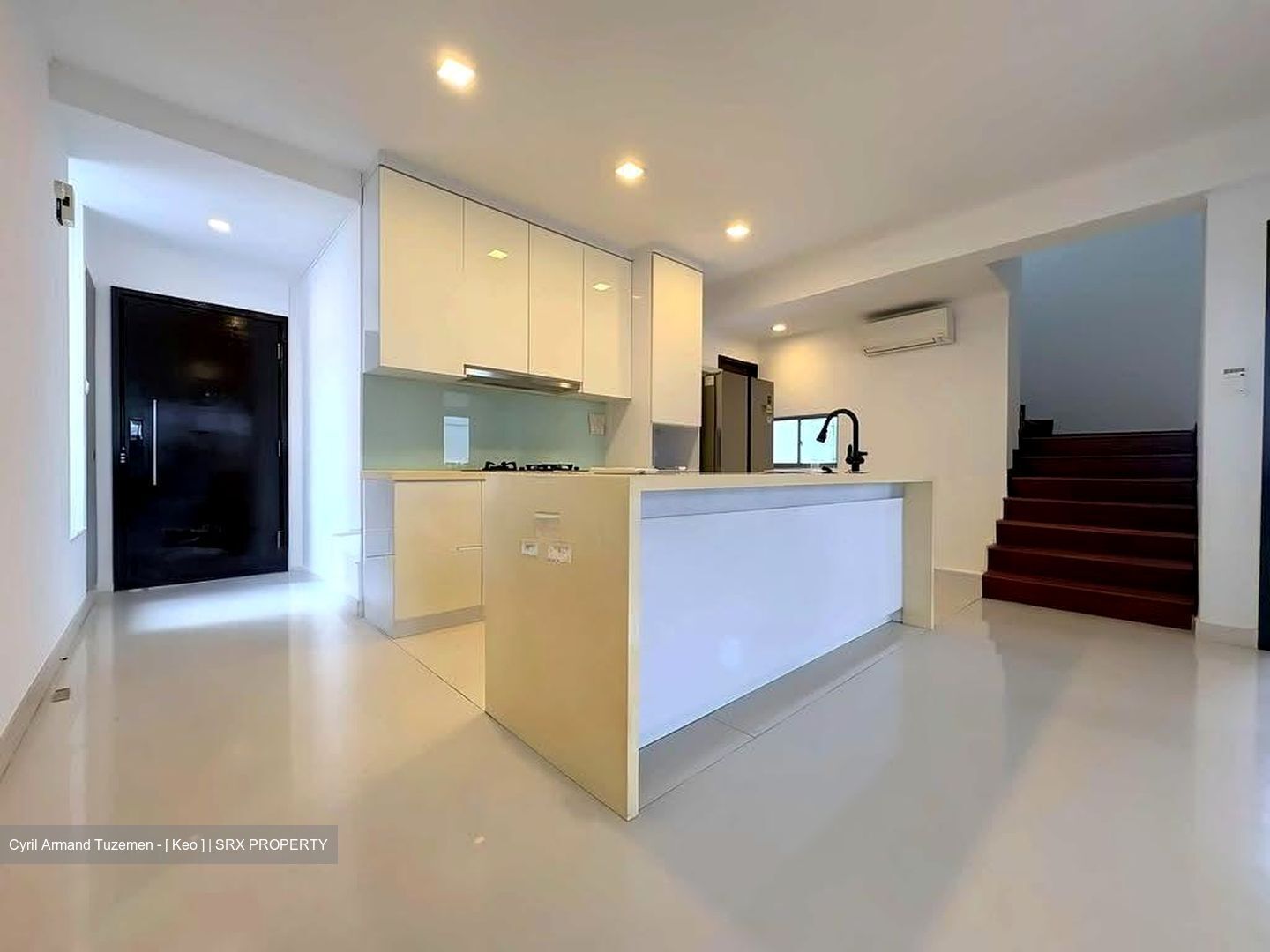 Atrium Residences (D14), Apartment #636447451